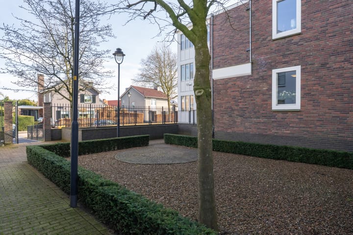 Foto 4 van Lidwinastraat 1