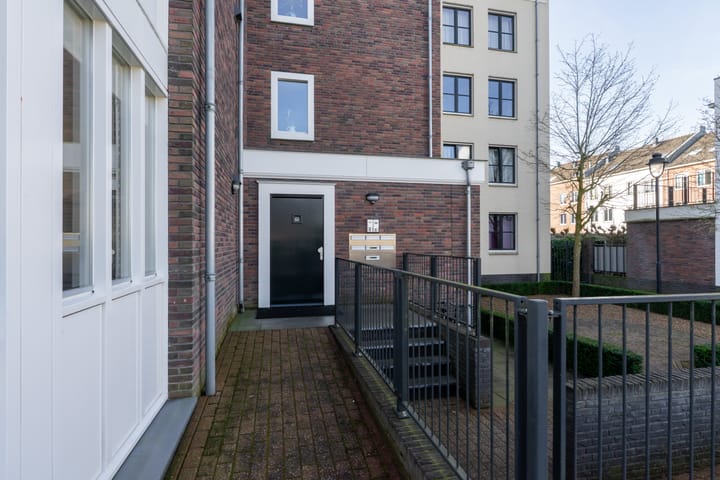 Foto 5 van Lidwinastraat 1