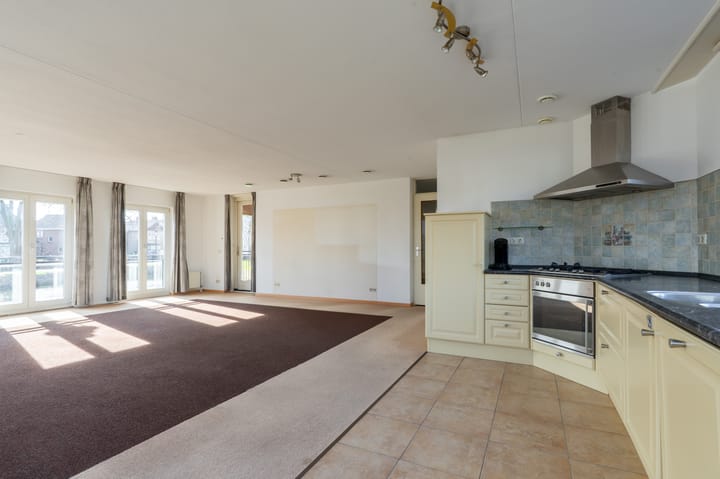 Foto 15 van Lidwinastraat 1