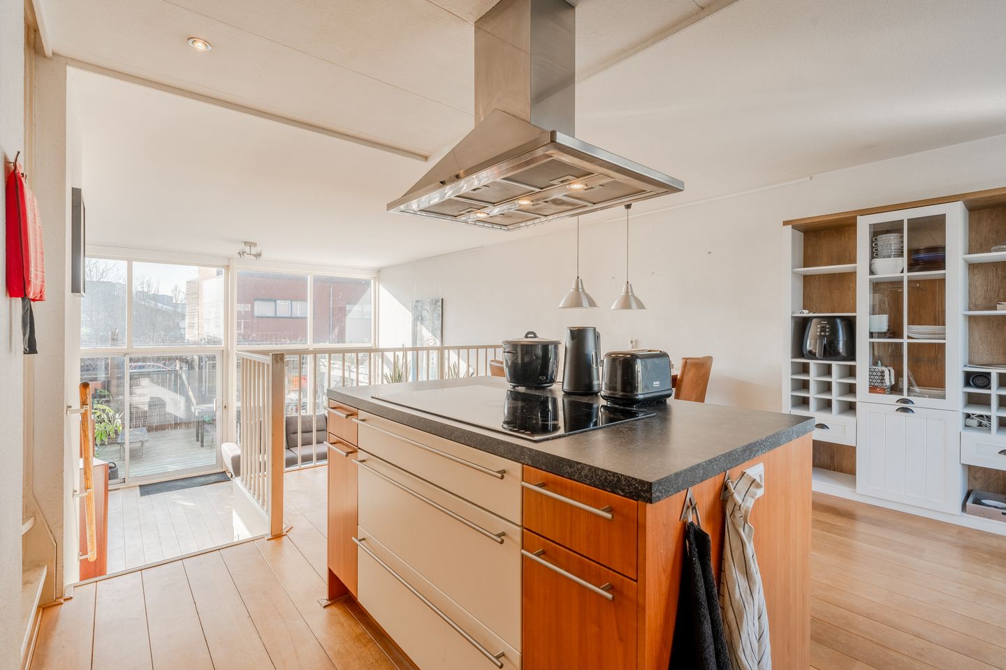 Photo 19 of J. Michaëlpad 100