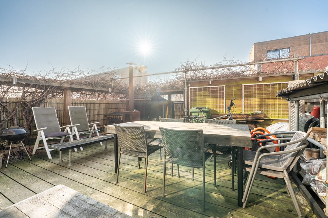 Photo 22 of J. Michaëlpad 100