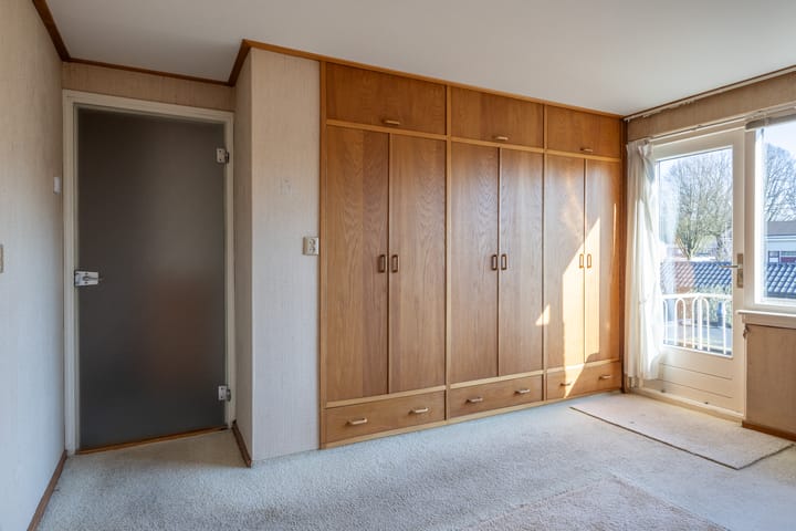 Foto 27 van Dirk Papestraat 15