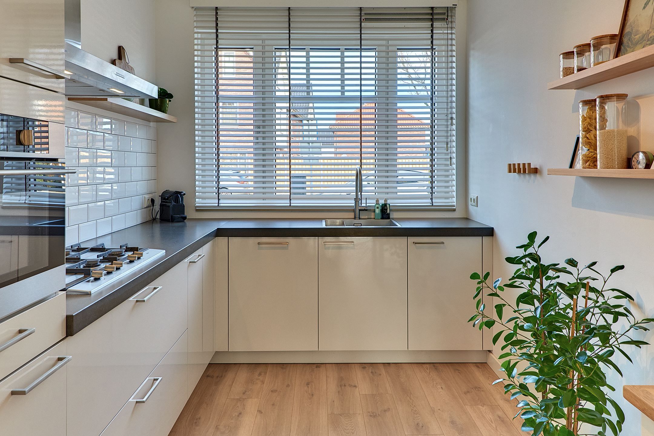 Photo 3 of Madeliefdreef 19