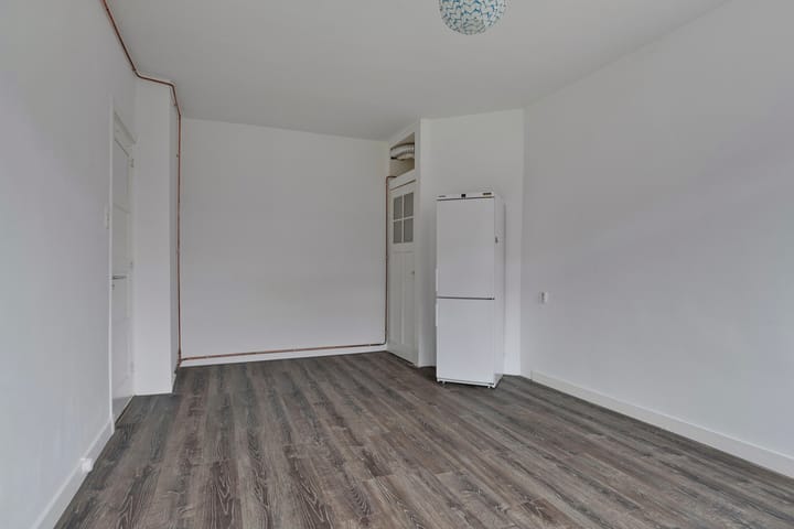 Foto 9 van Schieweg 239-B