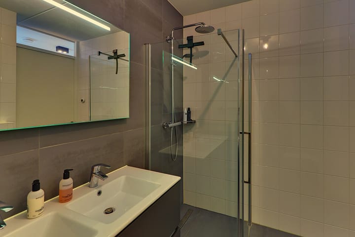 Foto 32 van Madeliefdreef 19