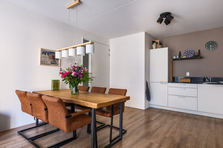 Photo 6 of Vaduzdijk 13