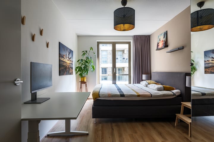 Photo 10 of Vaduzdijk 13