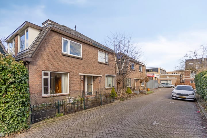 Foto 30 van Albert Cuypstraat 3