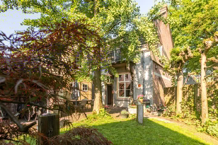 Foto 42 van Sint Jansplein 1