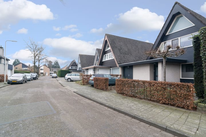 Foto 32 van Basaltdijk 19