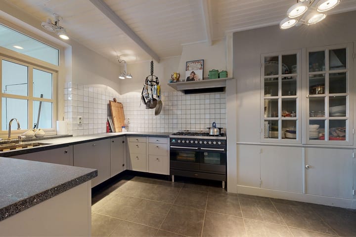 Foto 27 van Voorstraat 22