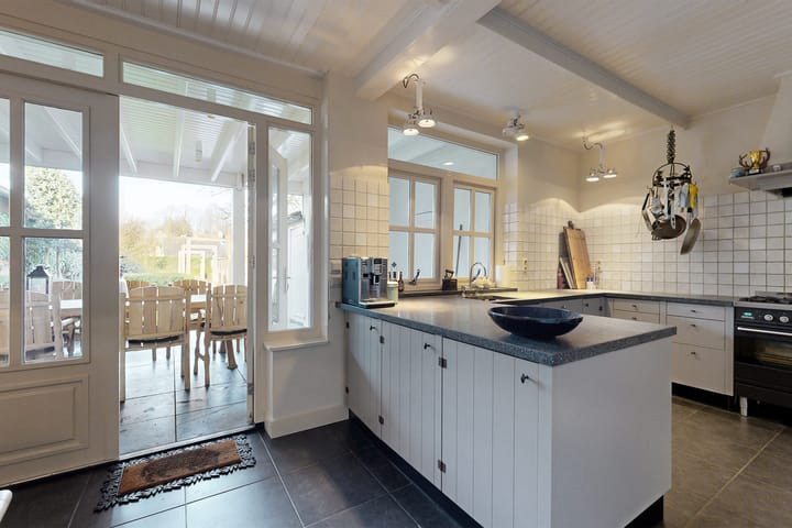 Foto 28 van Voorstraat 22