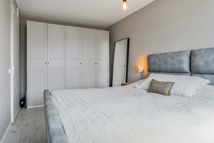 Foto 13 van Speenkruid 27