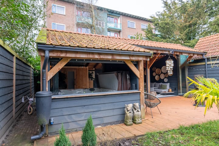 Foto 70 van Grote Haarsekade 75