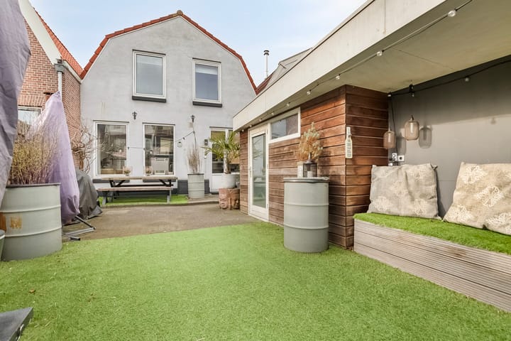 Photo 10 of Prins Hendrikstraat 5