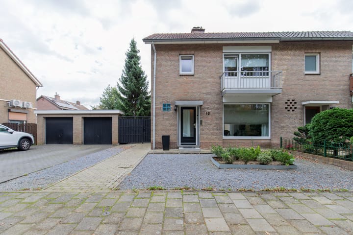 Jean Barbou van Roosterenstraat 12