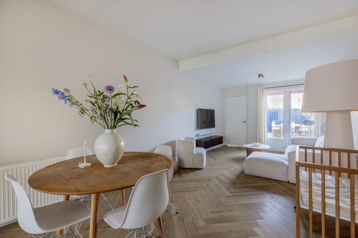 Foto 4 van Huizerpoortstraat 1