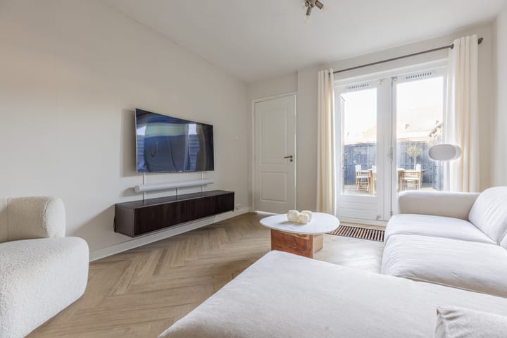 Foto 7 van Huizerpoortstraat 1