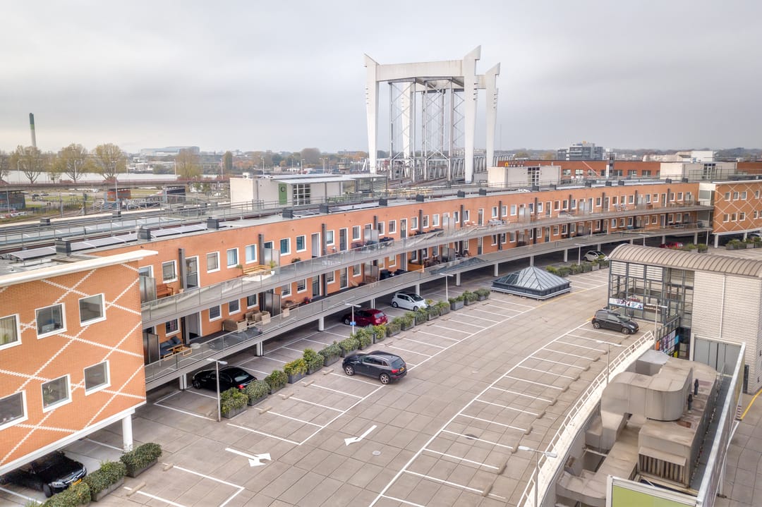 Foto 2 van Korte Parallelweg 59