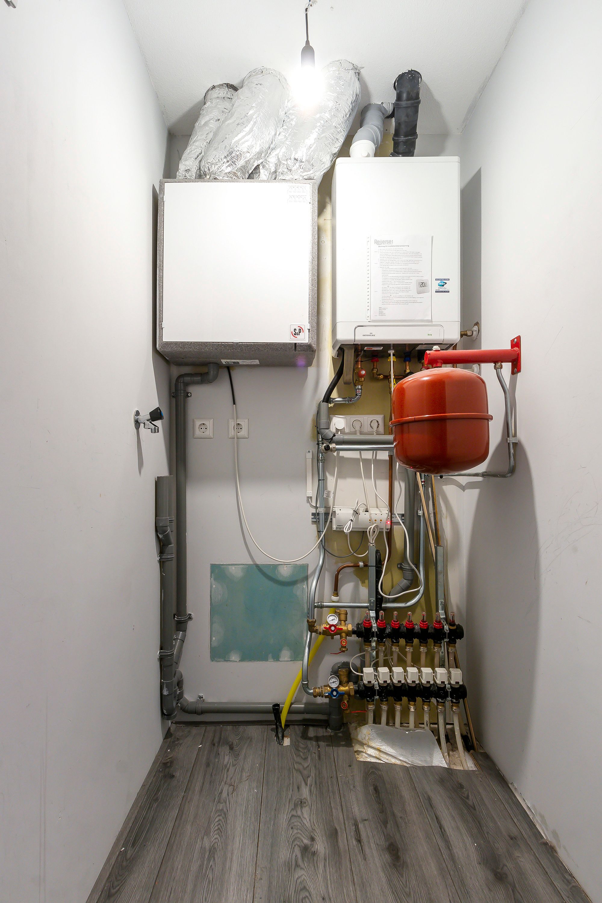 Foto 18 van Korte Parallelweg 59