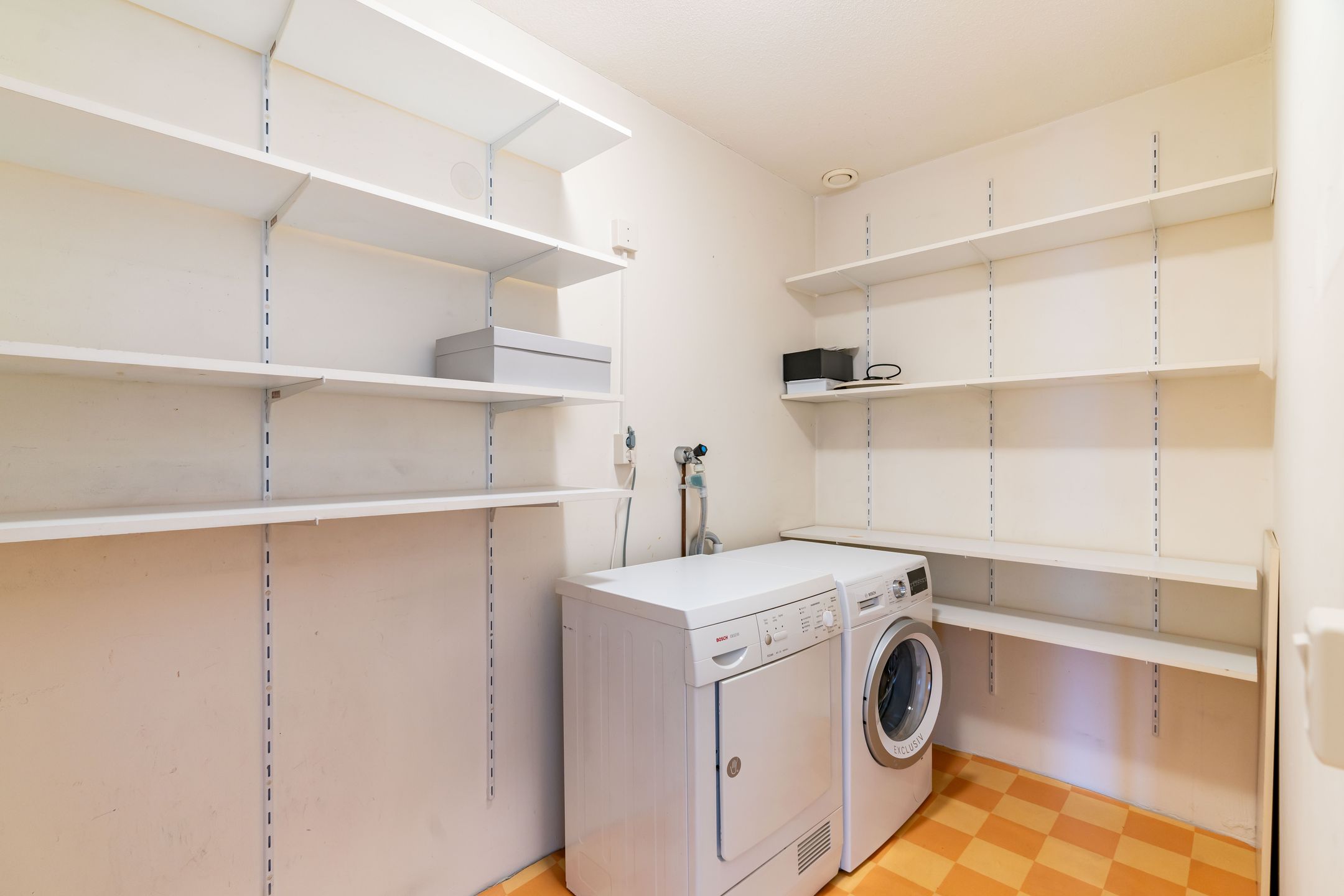 Foto 27 van Hoge Prins Willemstraat 174