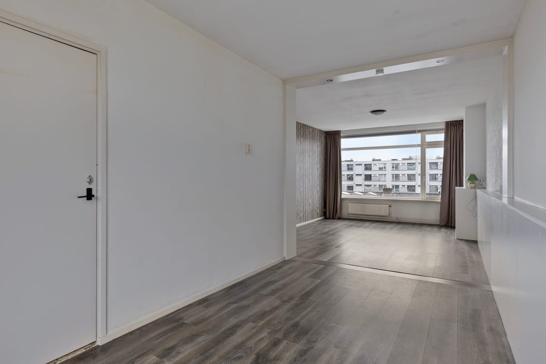 Photo 2 of Dickensstraat 61