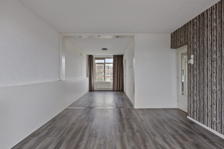 Foto 4 van Dickensstraat 61