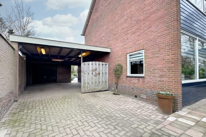 Foto 46 van van Beuningenlaan 1