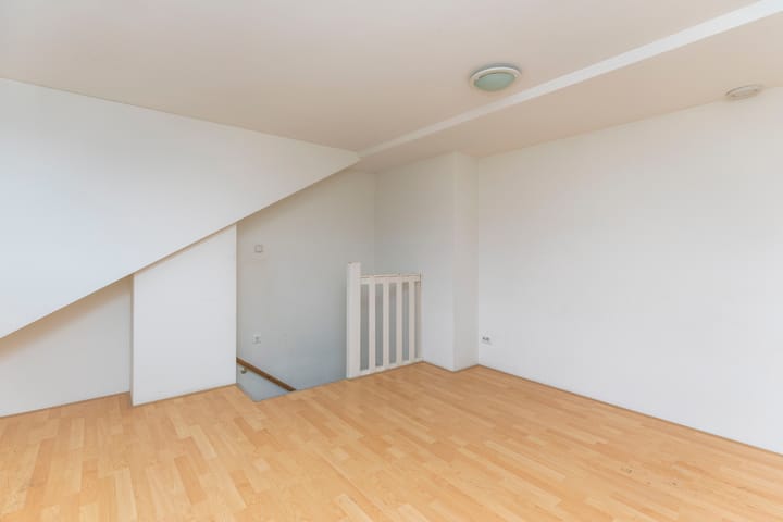 Foto 20 van Russischestraat 10-B01