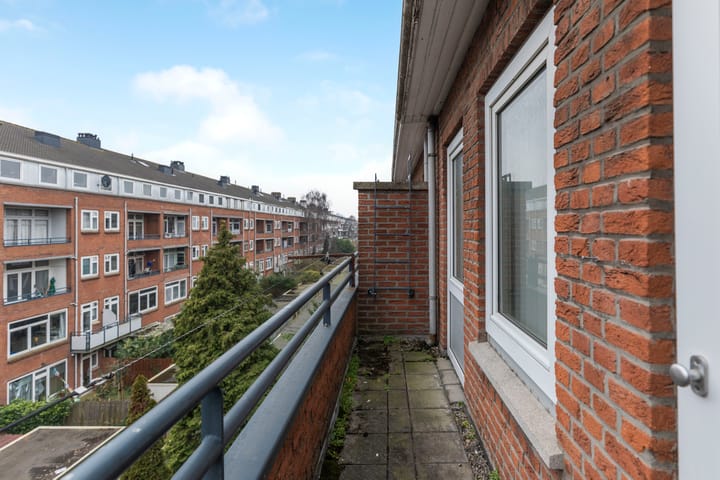 Foto 23 van Russischestraat 10-B01