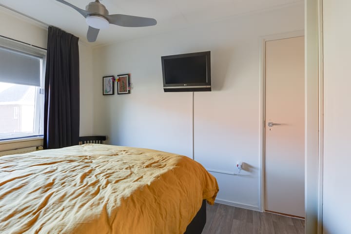 Foto 30 van Meester Meinenweg 15