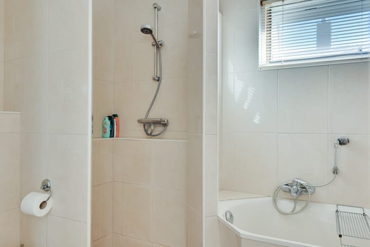 Foto 34 van Meester Meinenweg 15