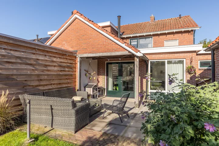 Foto 39 van Meester Meinenweg 15