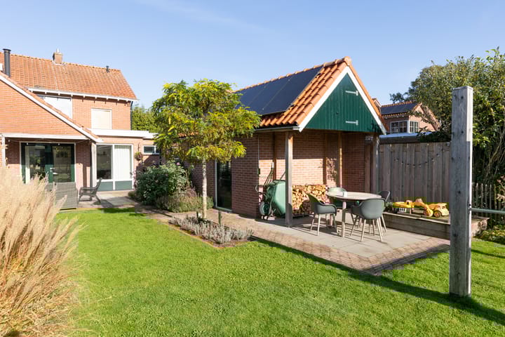 Foto 45 van Meester Meinenweg 15