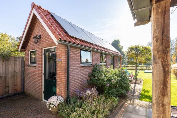 Foto 47 van Meester Meinenweg 15