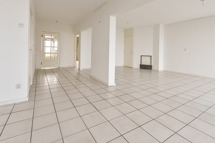 Foto 8 van Burgemeester van Fenemaplein 13-F6