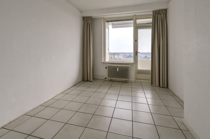 Foto 12 van Burgemeester van Fenemaplein 13-F6