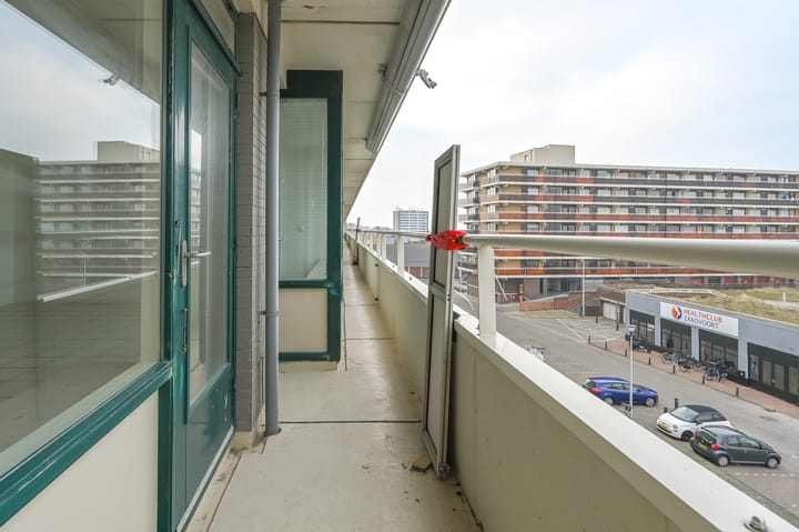 Foto 24 van Burgemeester van Fenemaplein 13-F6