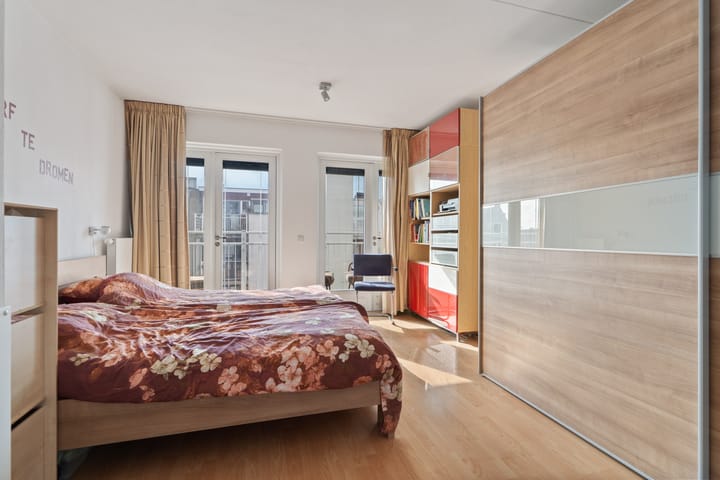 Foto 16 van Jodenbreestraat 146-L