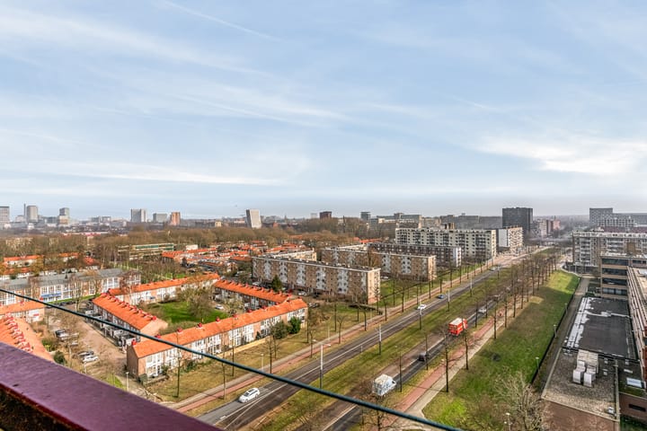Photo 26 of Burgemeester Hogguerstraat 1131