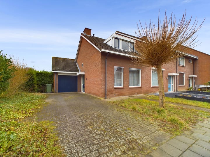 Bekijk foto van Akkerwindelaan 25