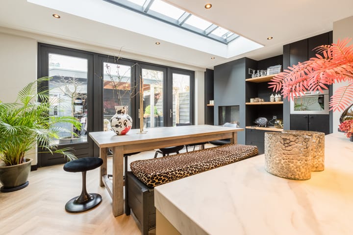 Foto 15 van Floraliastraat 25