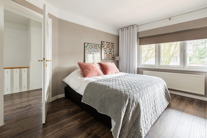 Foto 25 van Floraliastraat 25