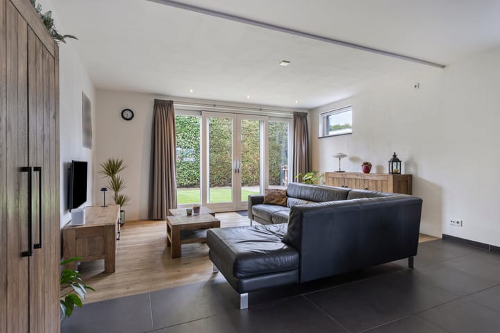 Foto 11 van Rozemarijn 12