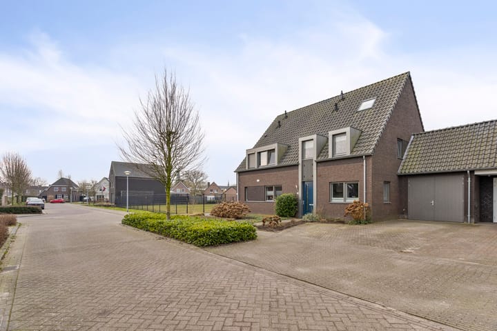 Foto 37 van Rozemarijn 12