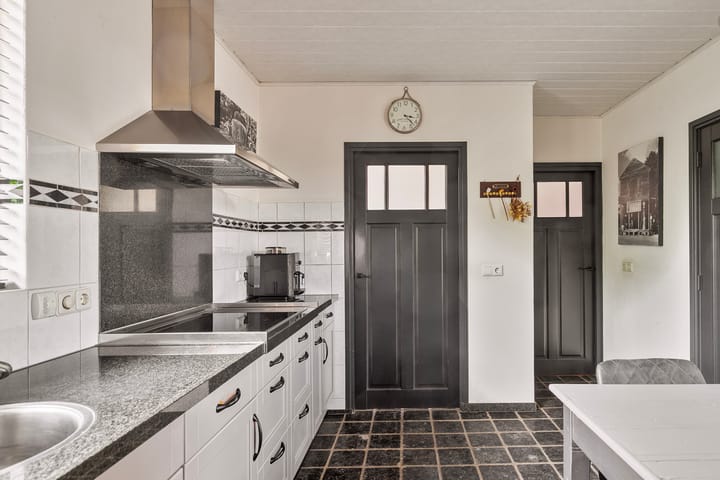 Photo 15 of Kruisstraat 5