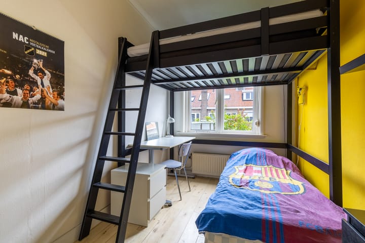 Foto 34 van Beukstraat 10