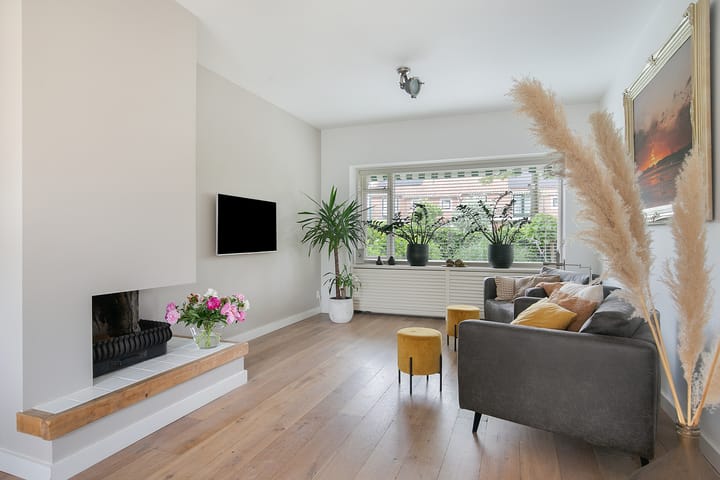 Foto 2 van Dorpsstraat 12