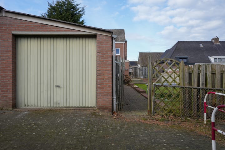 Foto 27 van Brunahildestraat 48