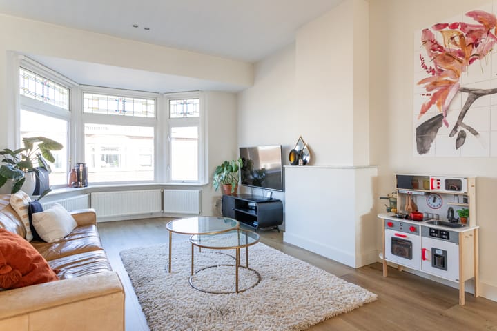 Foto 12 van Amandelstraat 46